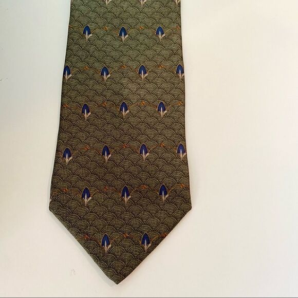 Vintage Bill Blass Silk Tie Olive Green Feathers Art Deco Peacock - Picture 1 of 3